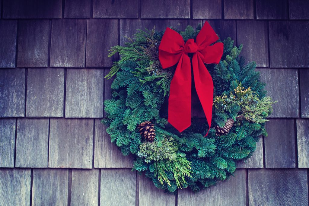 Discover ways to Make Your Private Trip Wreath